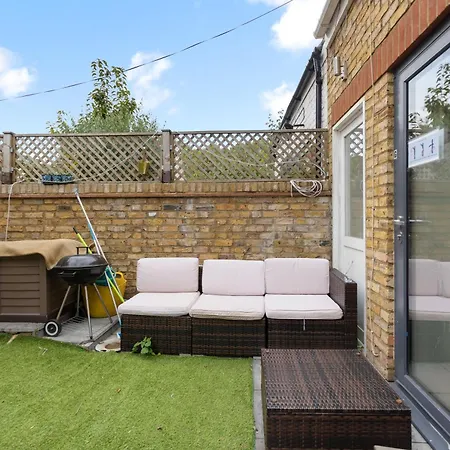 Putney Thames Garden Flat Appartement Londen Buitenkant foto