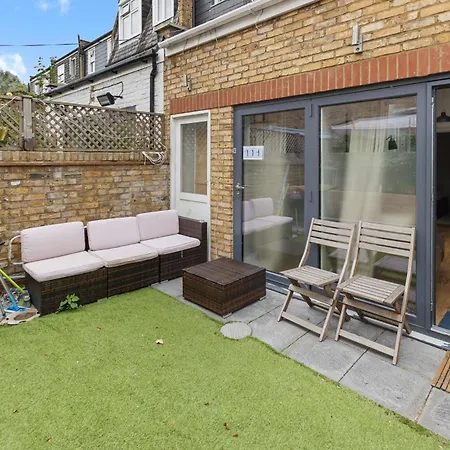 Putney Thames Garden Flat Appartement Londen Buitenkant foto