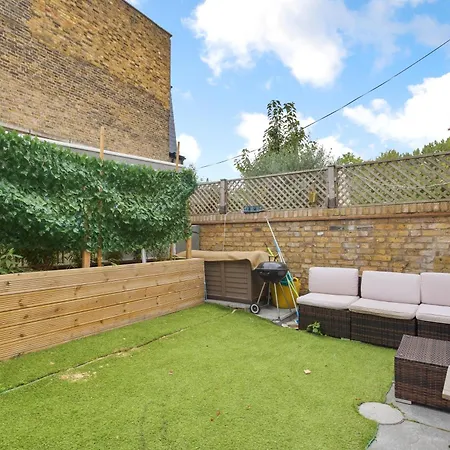 Putney Thames Garden Flat Appartement Londen Buitenkant foto