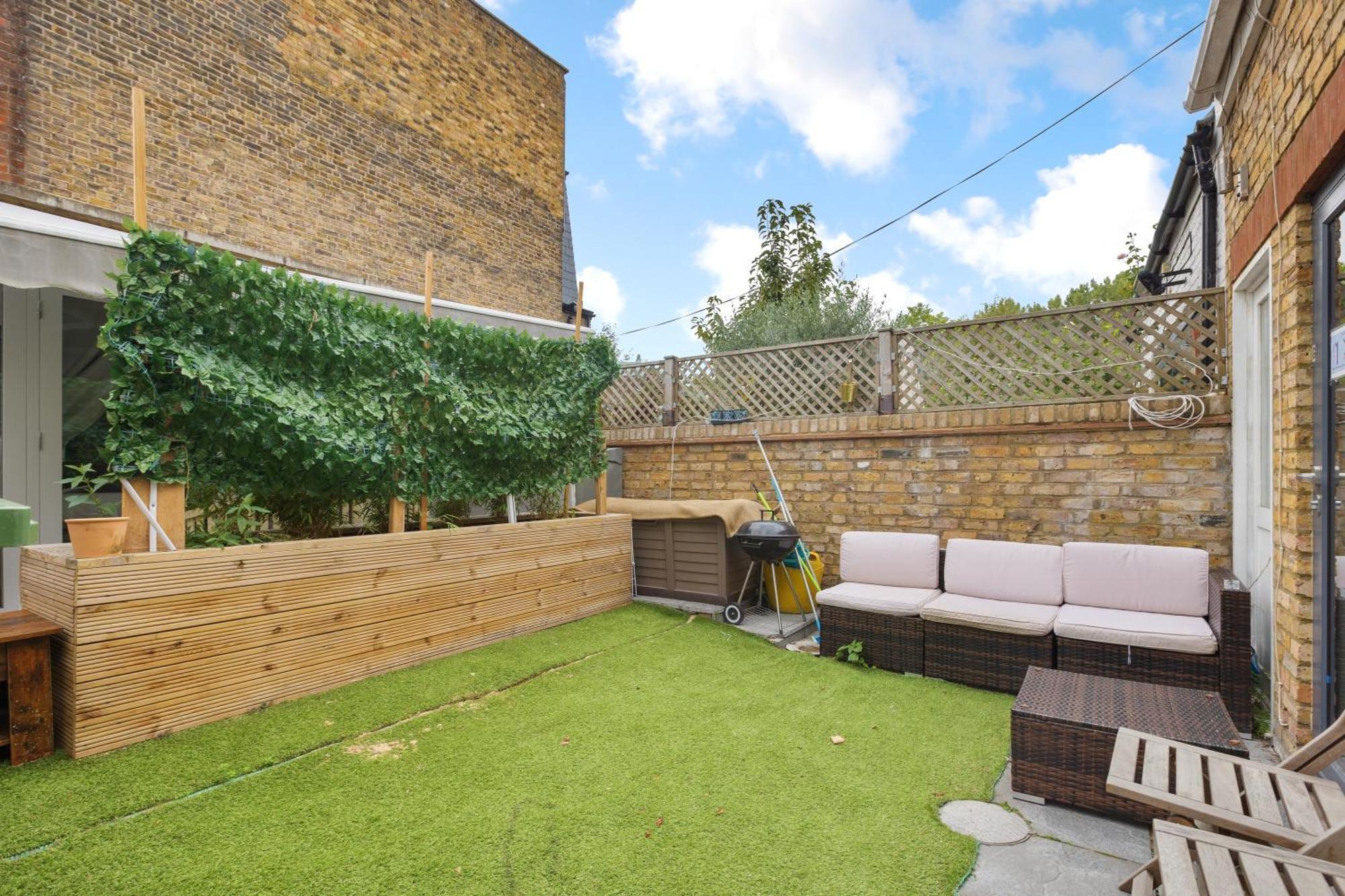 Putney Thames Garden Flat * Londen